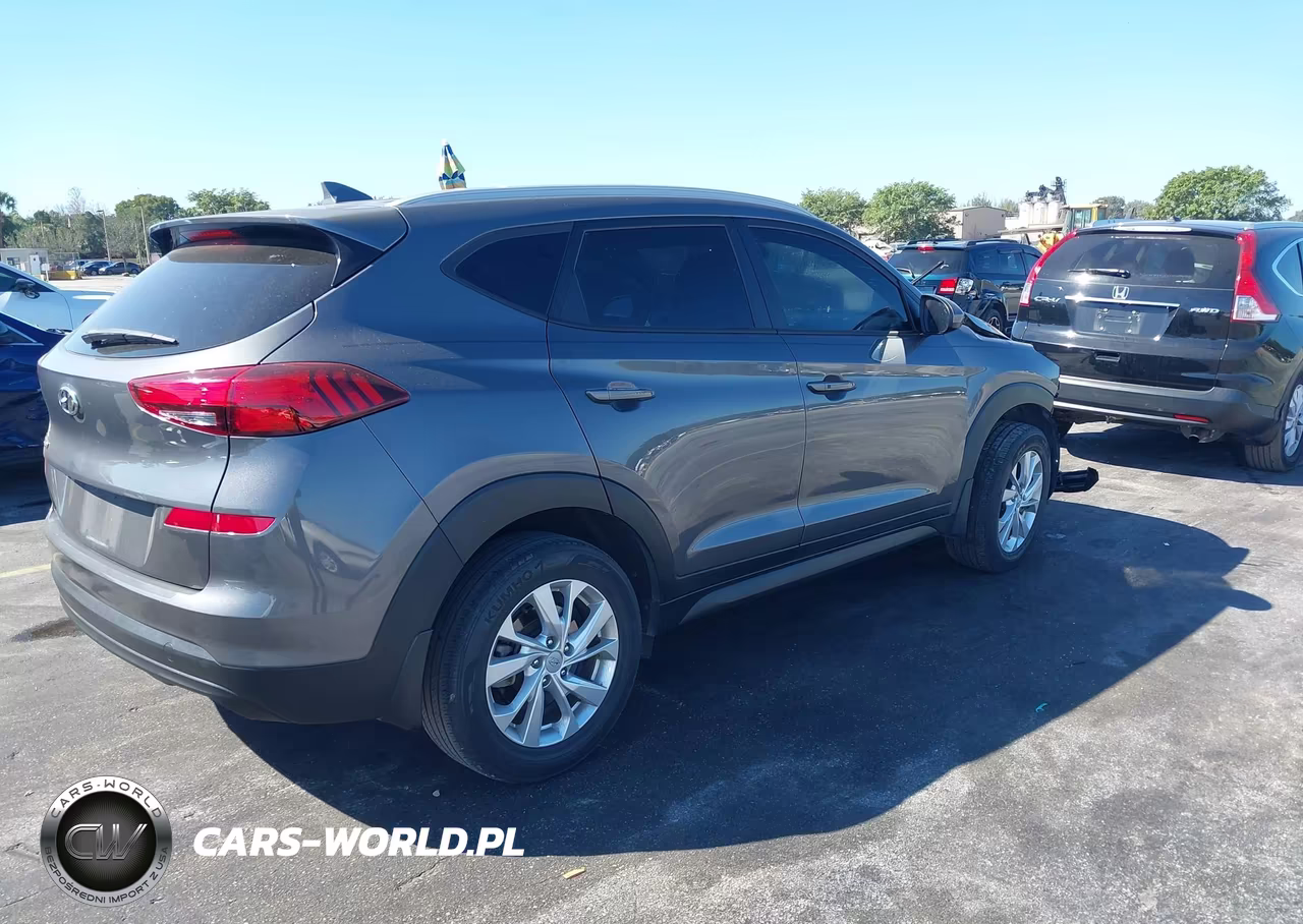 2021 Hyundai Tucson Value VIN:KM8J33A47MU322384 - 4