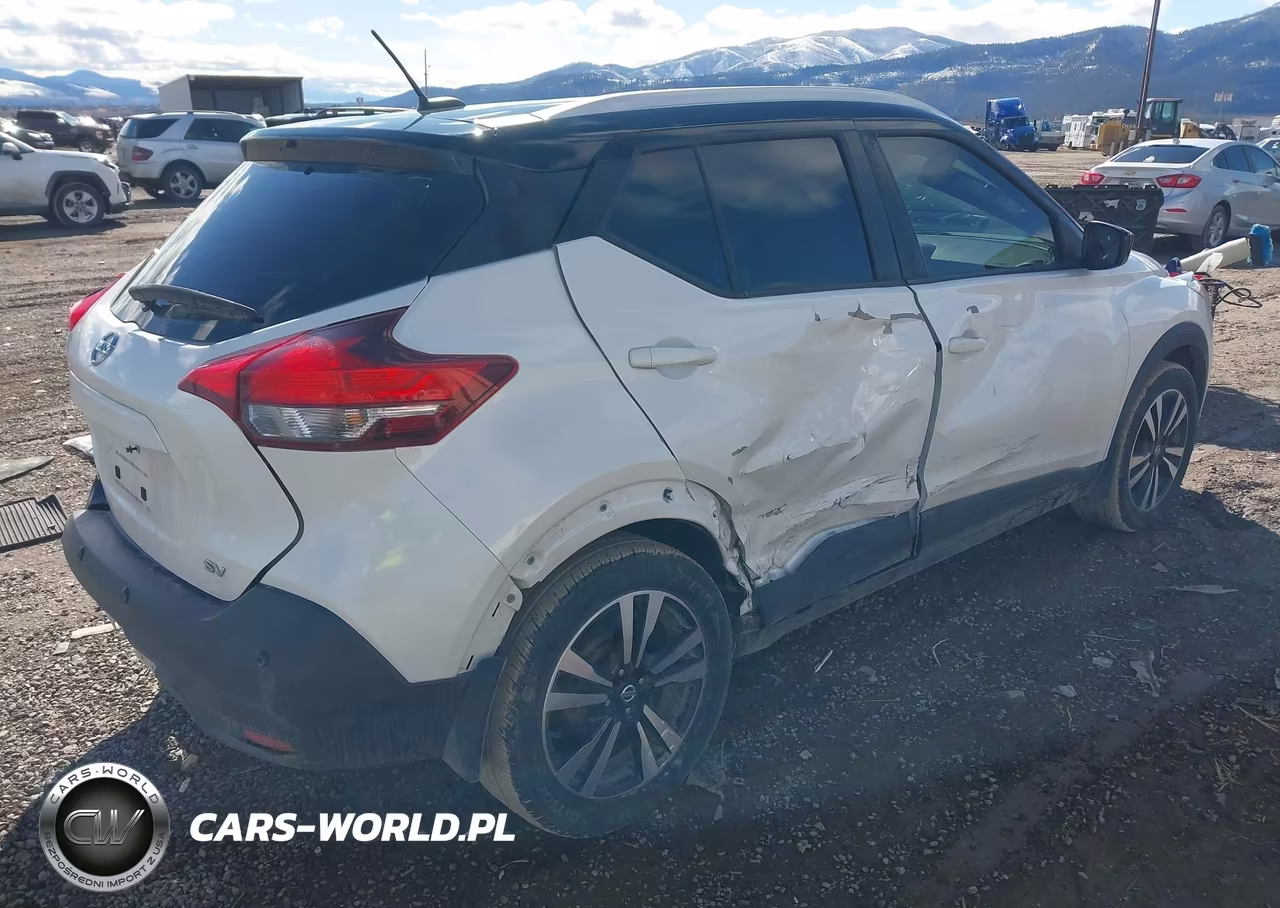 2020 Nissan Kicks Sv Xtronic Cvt VIN:3N1CP5CV1LL529920 - 4
