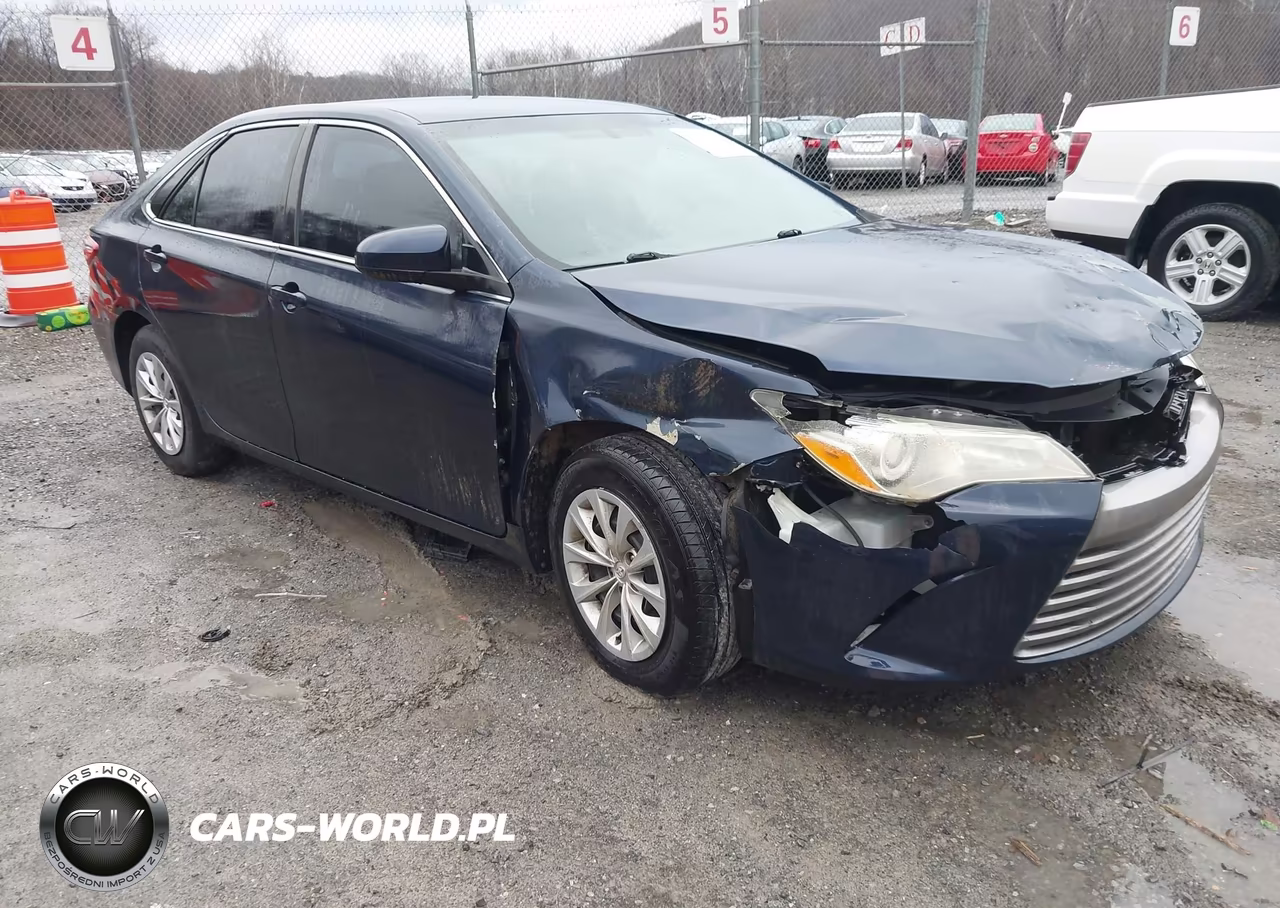 2016 Toyota Camry Le
