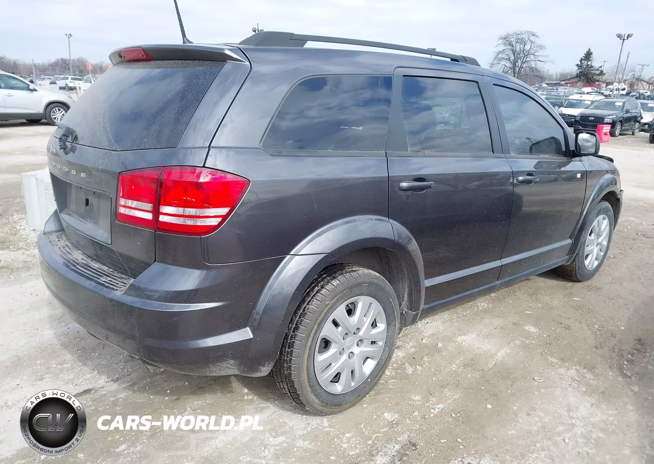 2018 Dodge Journey Se VIN:3C4PDCAB6JT528960 - 4