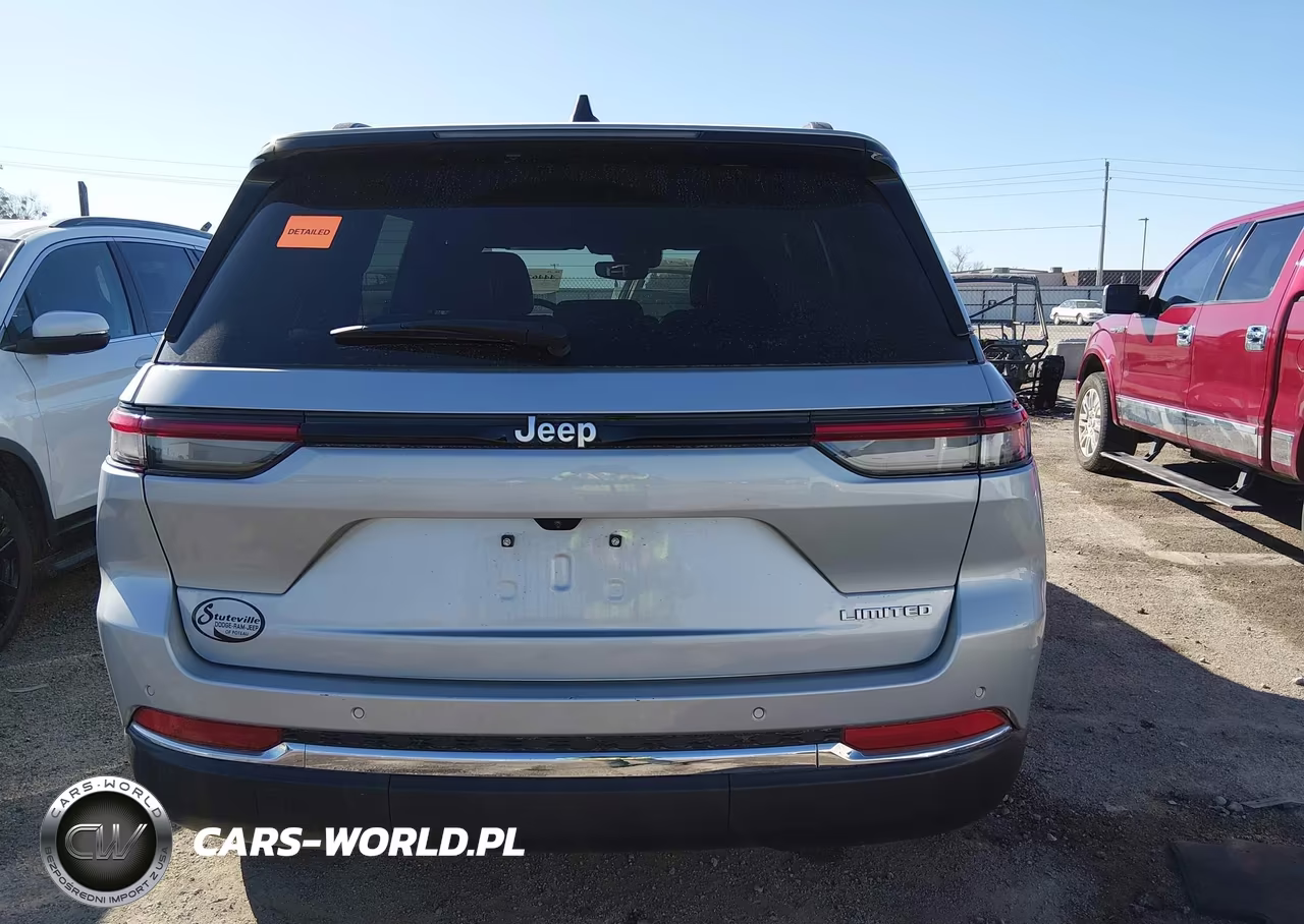 2024 Jeep Grand Cherokee Limited 4X2 VIN:1C4RJGBG4RC142242 - 17