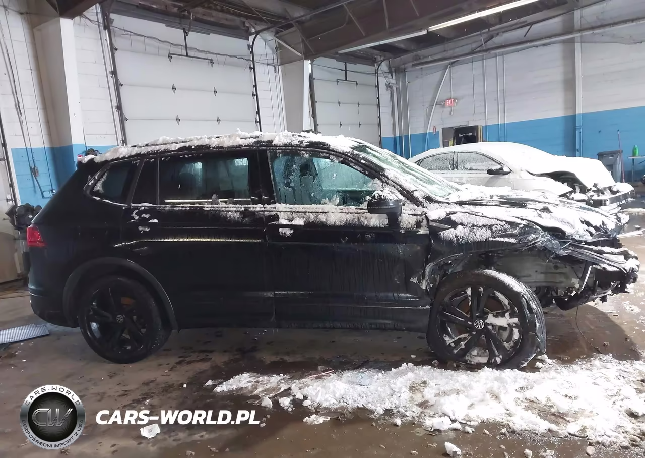 2024 Volkswagen Tiguan 2.0T Se R-Line Black VIN:3VV8B7AX7RM032571 - 13
