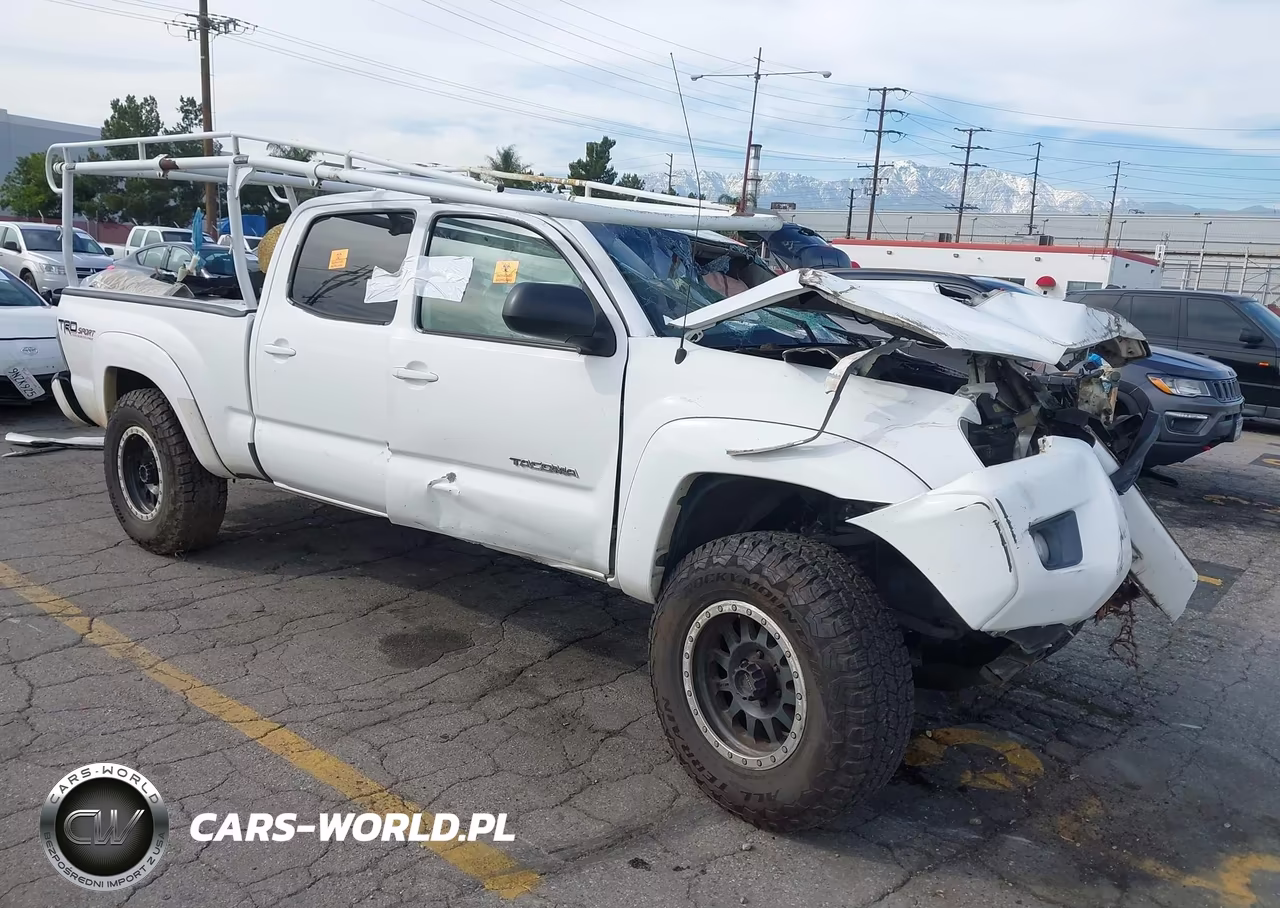 2014 Toyota Tacoma Prerunner V6 – zdjęcie 1 z 15