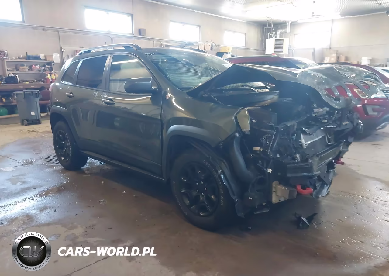 2021 Jeep Cherokee Trailhawk 4X4