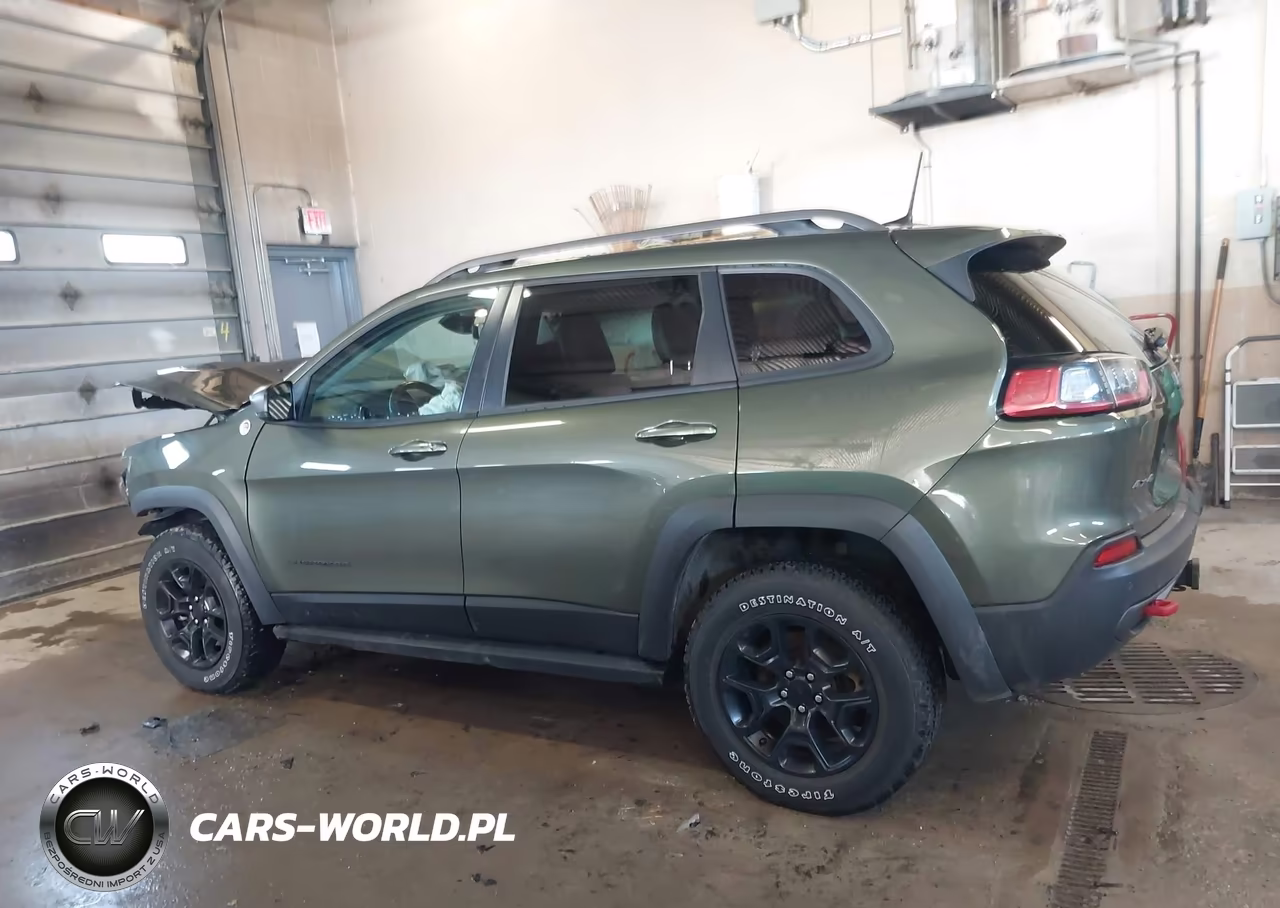 2021 Jeep Cherokee Trailhawk 4X4 VIN:1C4PJMBXXMD113806 - 15