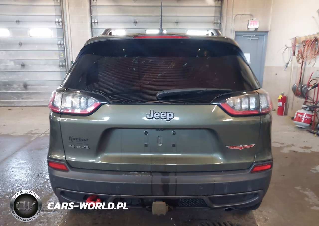 2021 Jeep Cherokee Trailhawk 4X4 VIN:1C4PJMBXXMD113806 - 17