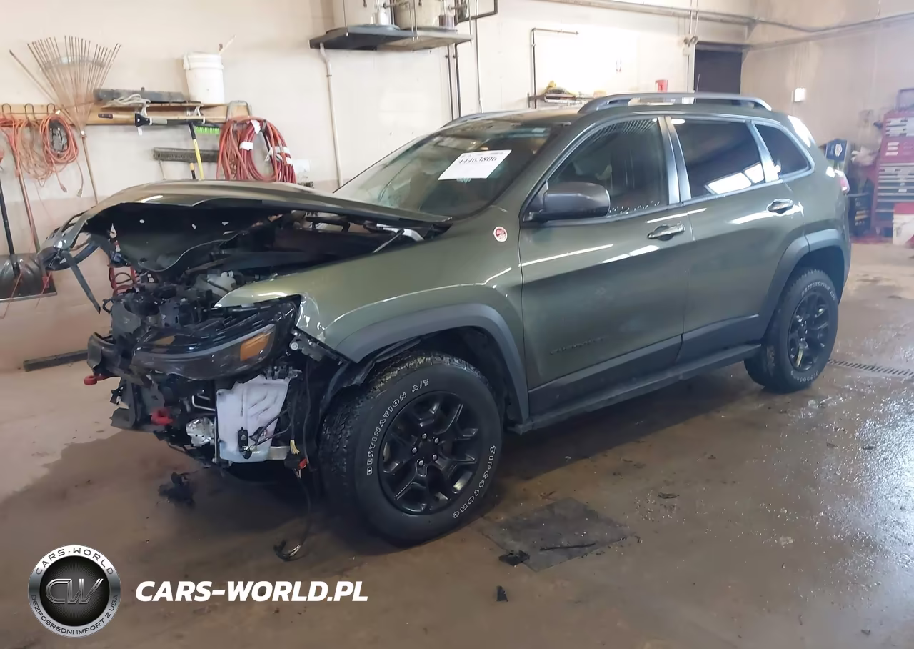 2021 Jeep Cherokee Trailhawk 4X4 VIN:1C4PJMBXXMD113806 - 2
