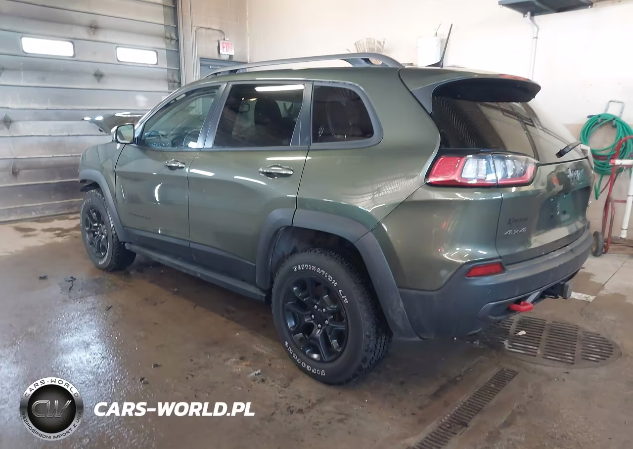 2021 Jeep Cherokee Trailhawk 4X4 VIN:1C4PJMBXXMD113806 - 3