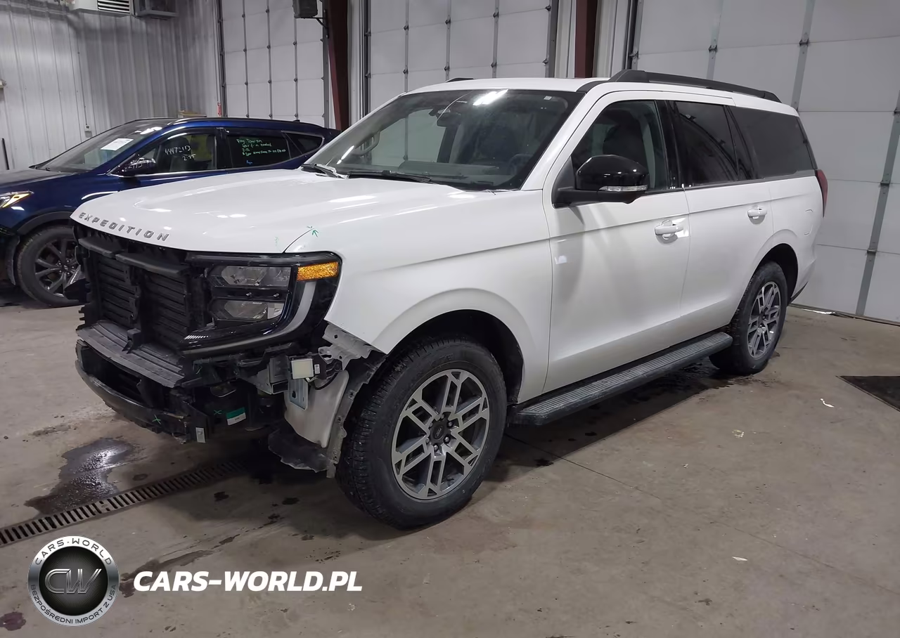 2025 Ford Expedition Active VIN:1FMJU1J85SEA28381 - 2