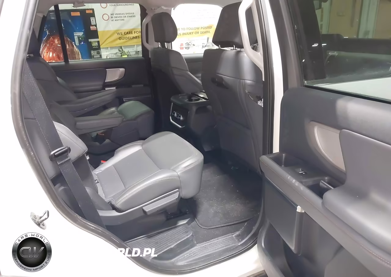 2025 Ford Expedition Active VIN:1FMJU1J85SEA28381 - 8