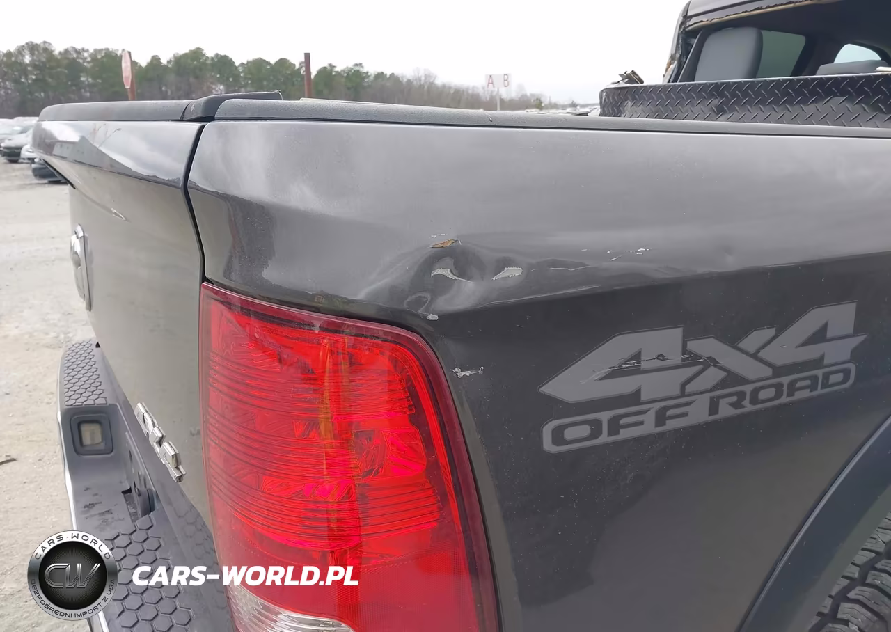2018 Ram 2500 Tradesman 4X4 6'4 Box VIN:3C6UR5CL6JG308840 - 20