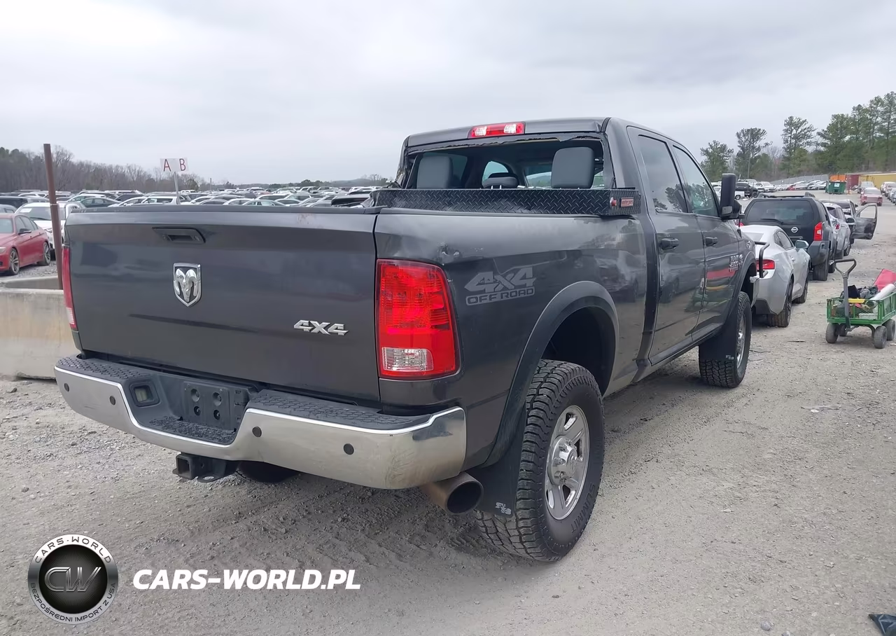 2018 Ram 2500 Tradesman 4X4 6'4 Box VIN:3C6UR5CL6JG308840 - 4
