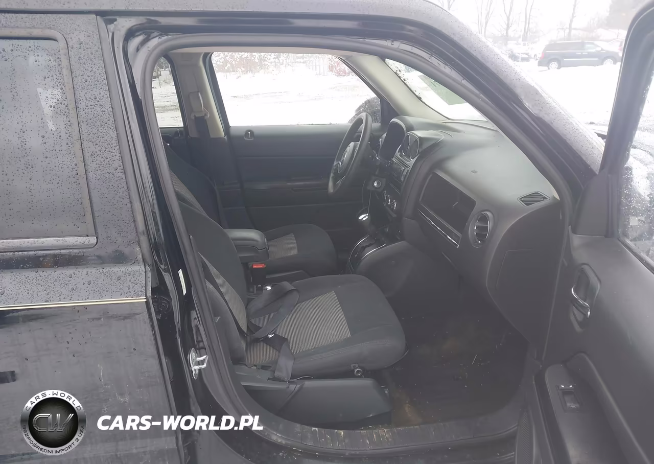 2014 Jeep Patriot Sport VIN:1C4NJRBB3ED884585 - 5