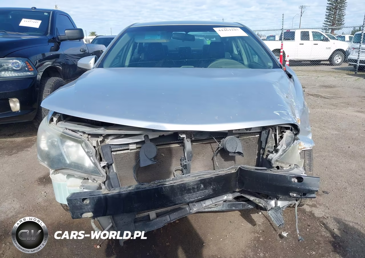 2013 Toyota Camry Se VIN:4T1BF1FK5DU205829 - 13