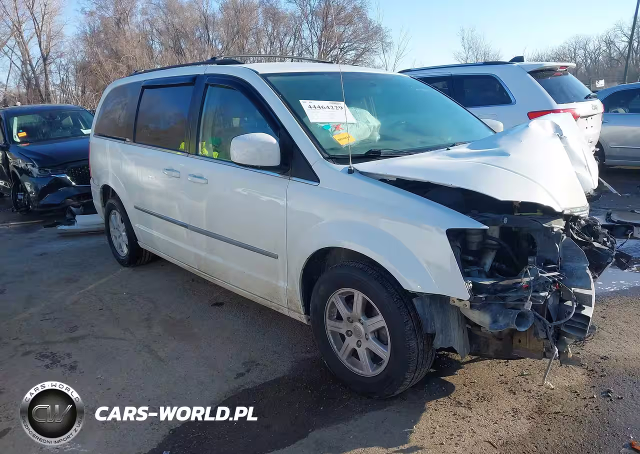 2010 Chrysler Town & Country Touring