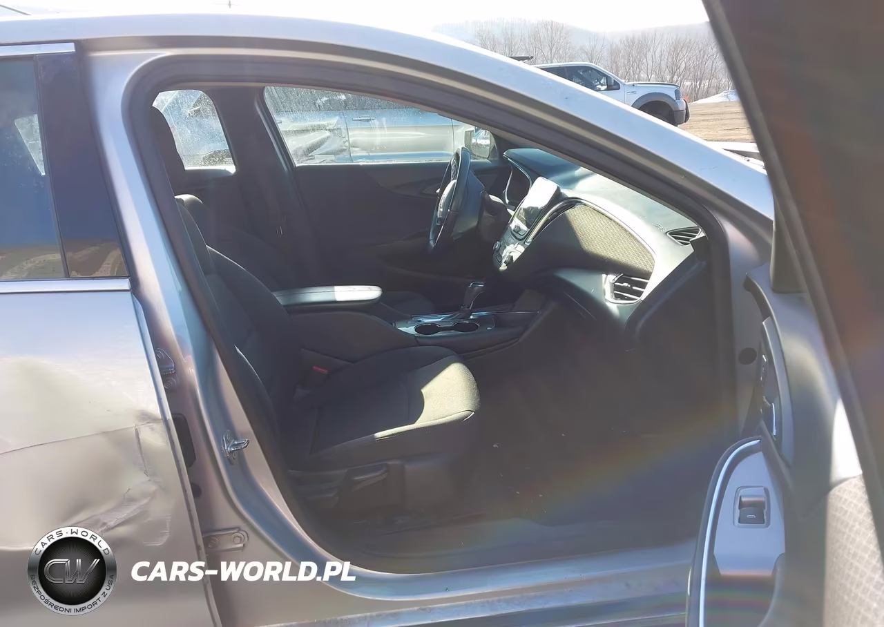2018 Chevrolet Malibu Lt VIN:1G1ZD5ST9JF234628 - 5