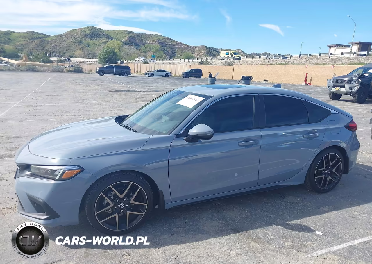 2023 Honda Civic Sport Touring VIN:19XFL1H81PE007185 - 13