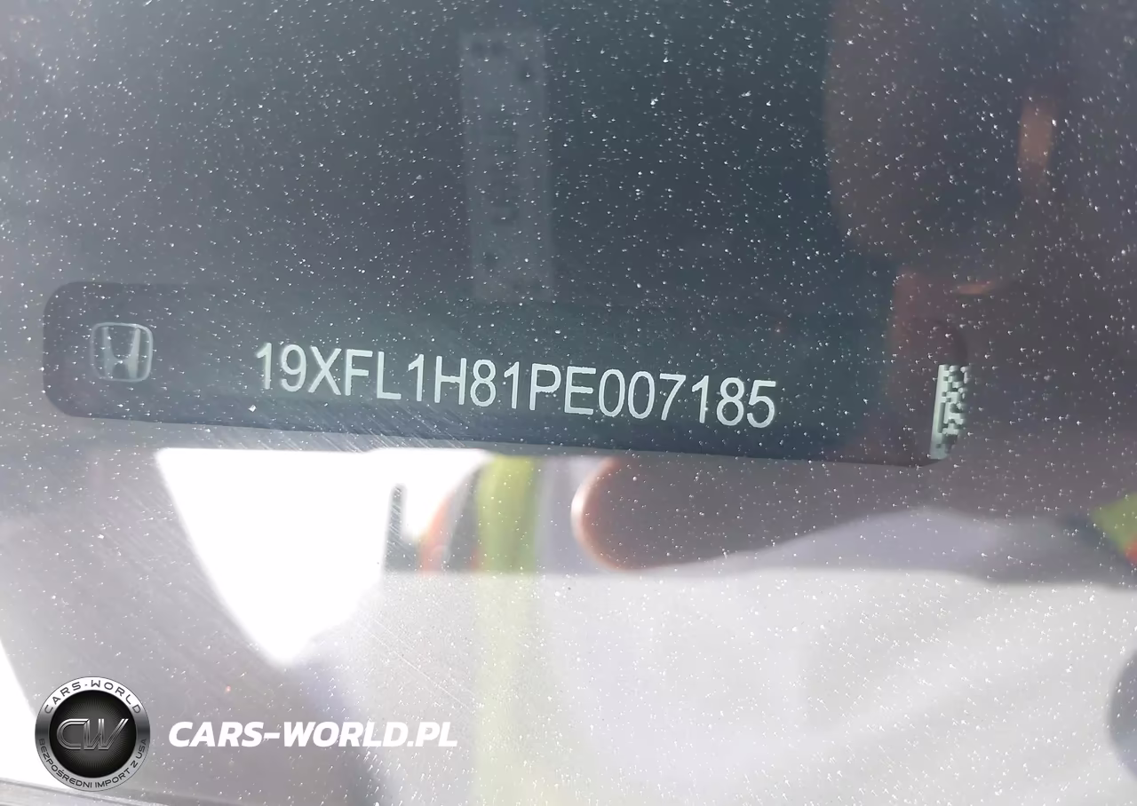 2023 Honda Civic Sport Touring VIN:19XFL1H81PE007185 - 9