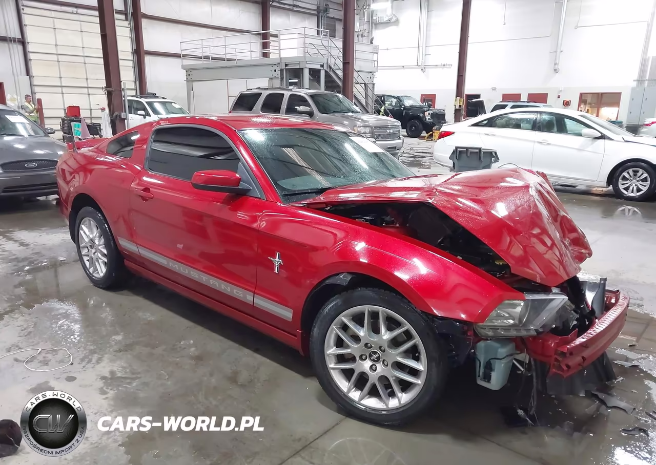 2013 Ford Mustang V6 Premium