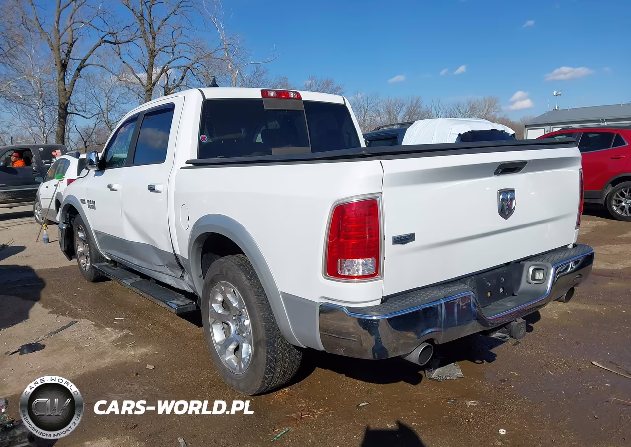 2013 Ram 1500 Laramie VIN:1C6RR6NT4DS581359 - 3