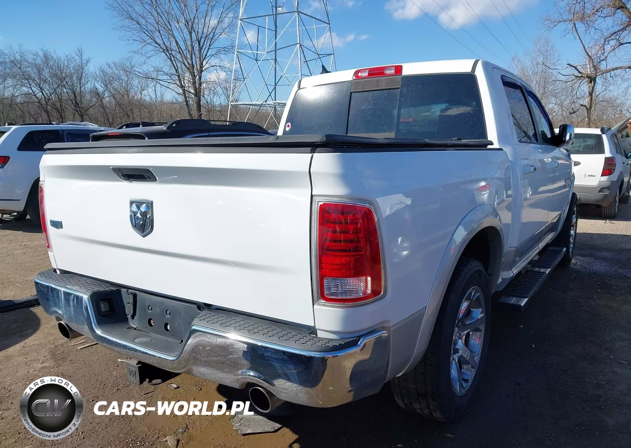 2013 Ram 1500 Laramie VIN:1C6RR6NT4DS581359 - 4