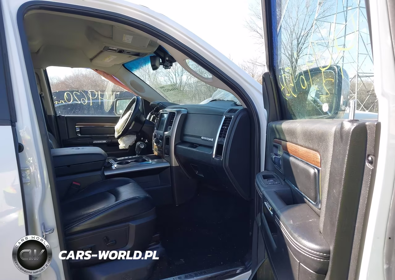 2013 Ram 1500 Laramie VIN:1C6RR6NT4DS581359 - 5