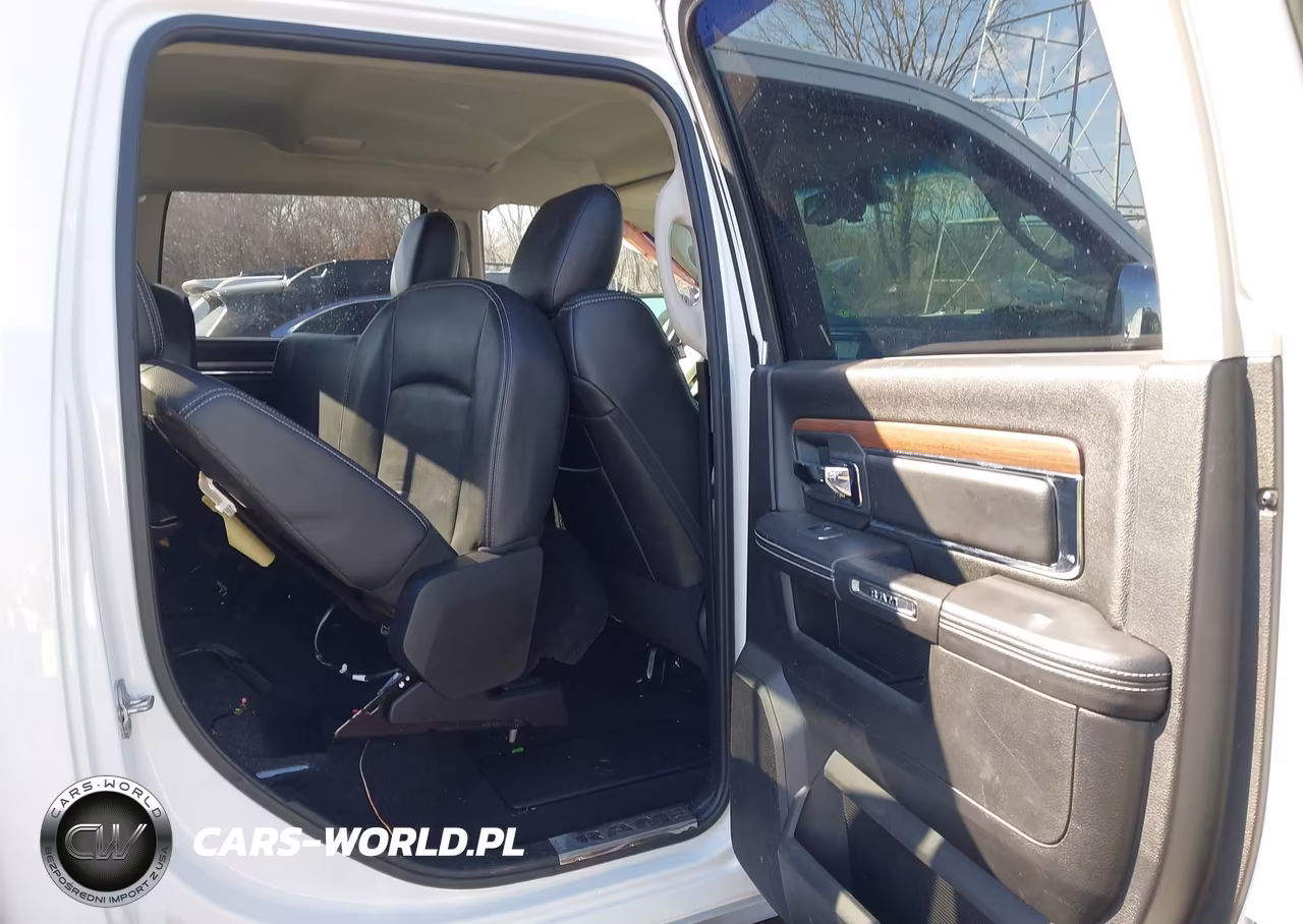 2013 Ram 1500 Laramie VIN:1C6RR6NT4DS581359 - 8