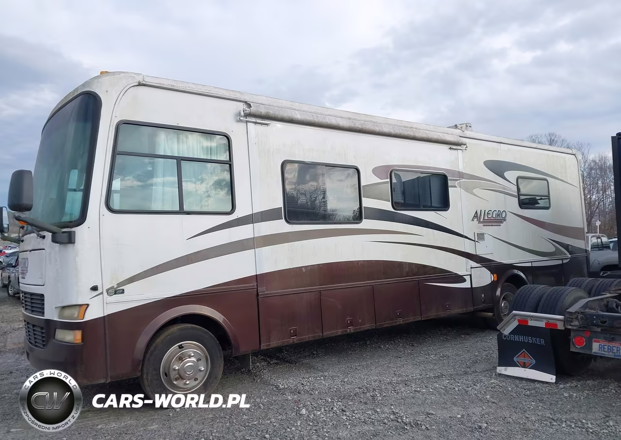 2006 Workhorse Custom Chassis Motorhome Chassis W22 VIN:5B4MP67G863418452 - 2
