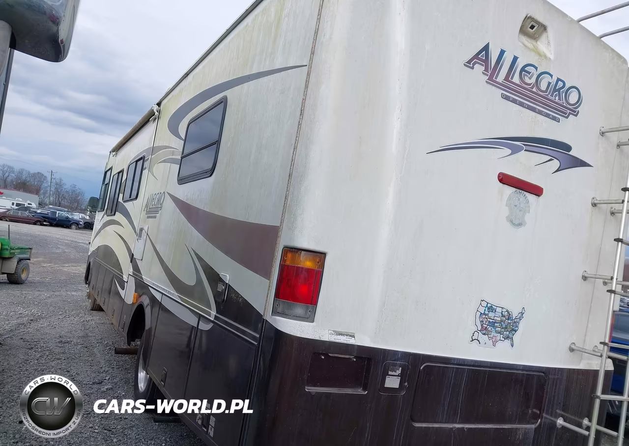 2006 Workhorse Custom Chassis Motorhome Chassis W22 VIN:5B4MP67G863418452 - 3