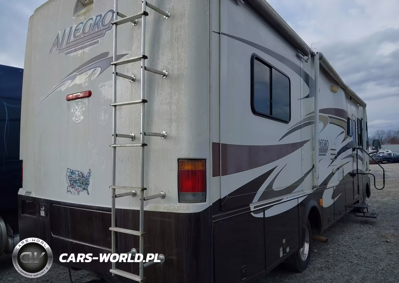 2006 Workhorse Custom Chassis Motorhome Chassis W22 VIN:5B4MP67G863418452 - 4
