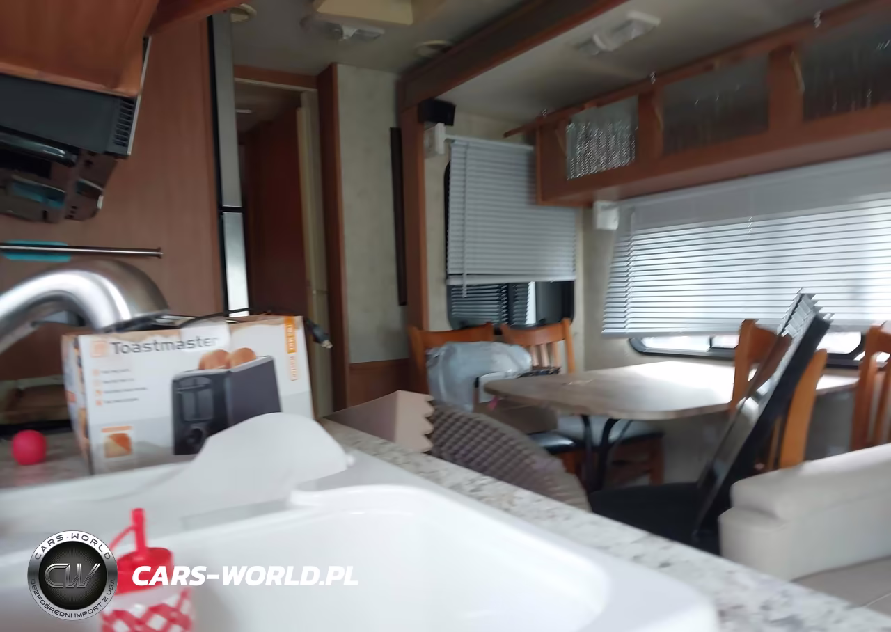 2006 Workhorse Custom Chassis Motorhome Chassis W22 VIN:5B4MP67G863418452 - 5
