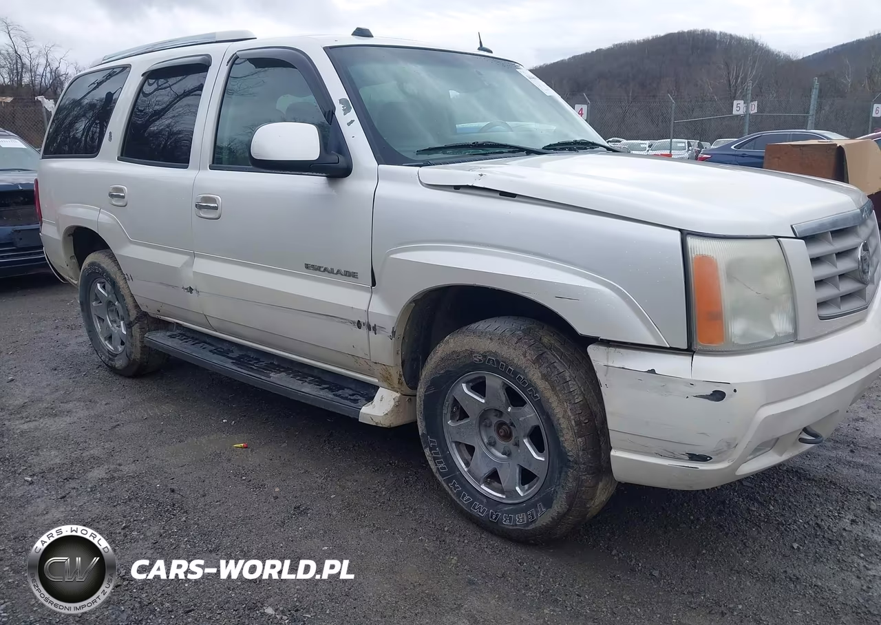 2005 Cadillac Escalade Standard