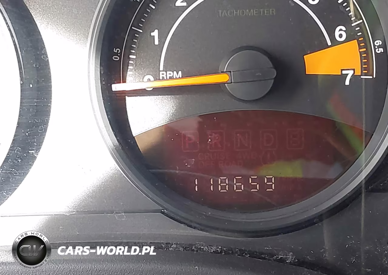 2015 Jeep Compass Sport VIN:1C4NJCBA7FD418468 - 15