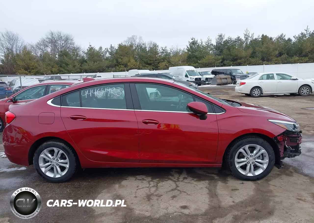 2019 Chevrolet Cruze Lt VIN:1G1BE5SM3K7141932 - 14