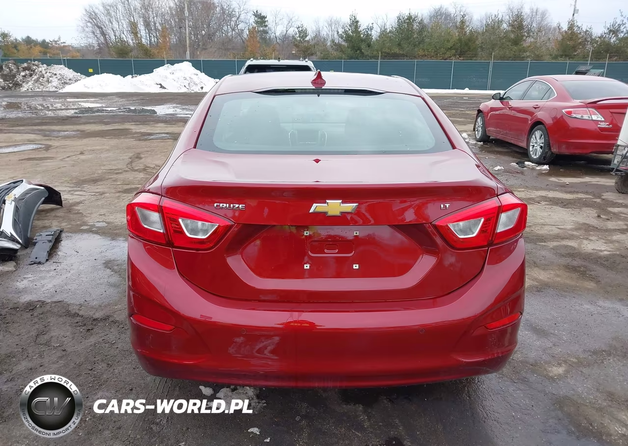 2019 Chevrolet Cruze Lt VIN:1G1BE5SM3K7141932 - 17