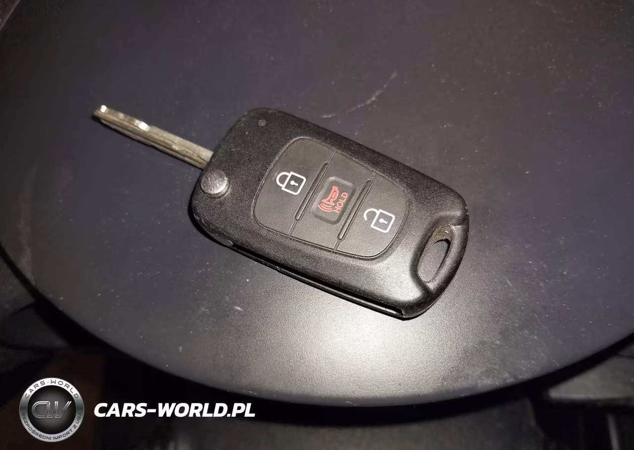 2011 Kia Soul + VIN:KNDJT2A25B7214726 - 11