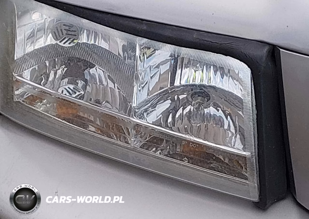 1997 Cadillac Deville Standard VIN:1G6KD54Y4VU300914 - 12