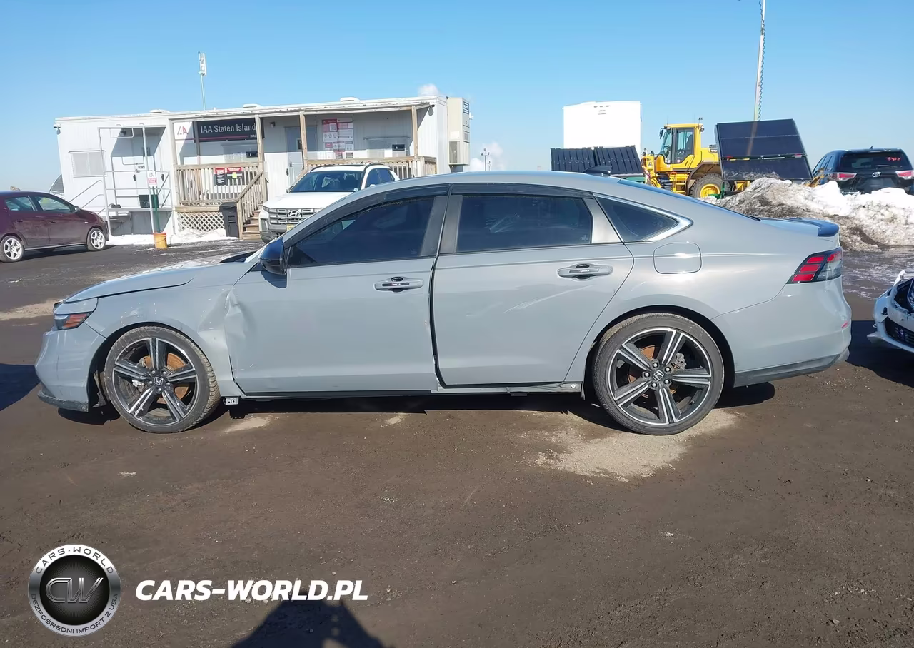 2024 Honda Accord Hybrid Sport VIN:1HGCY2F57RA090261 - 14