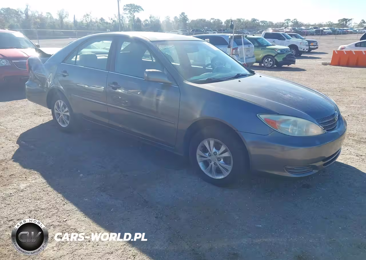 2004 Toyota Camry Le V6