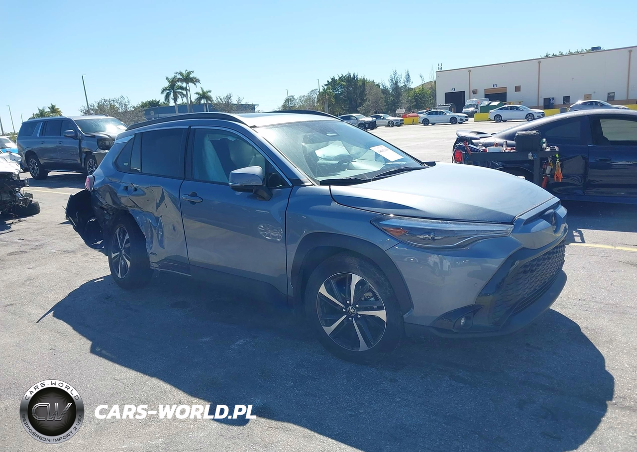 2024 Toyota Corolla Cross Hybrid Xse