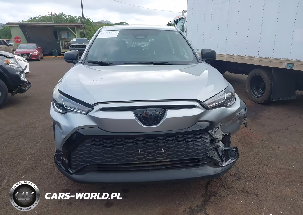 2024 Toyota Corolla Cross Hybrid S VIN:7MUFBABG5RV053572 - 12