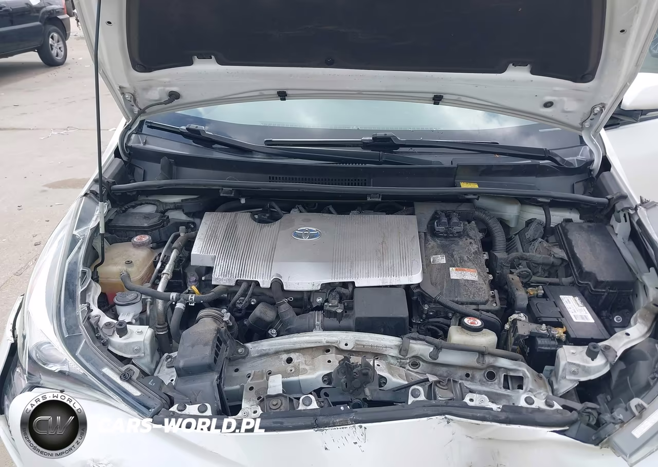 2018 Toyota Prius Two VIN:JTDKBRFU0J3592498 - 10