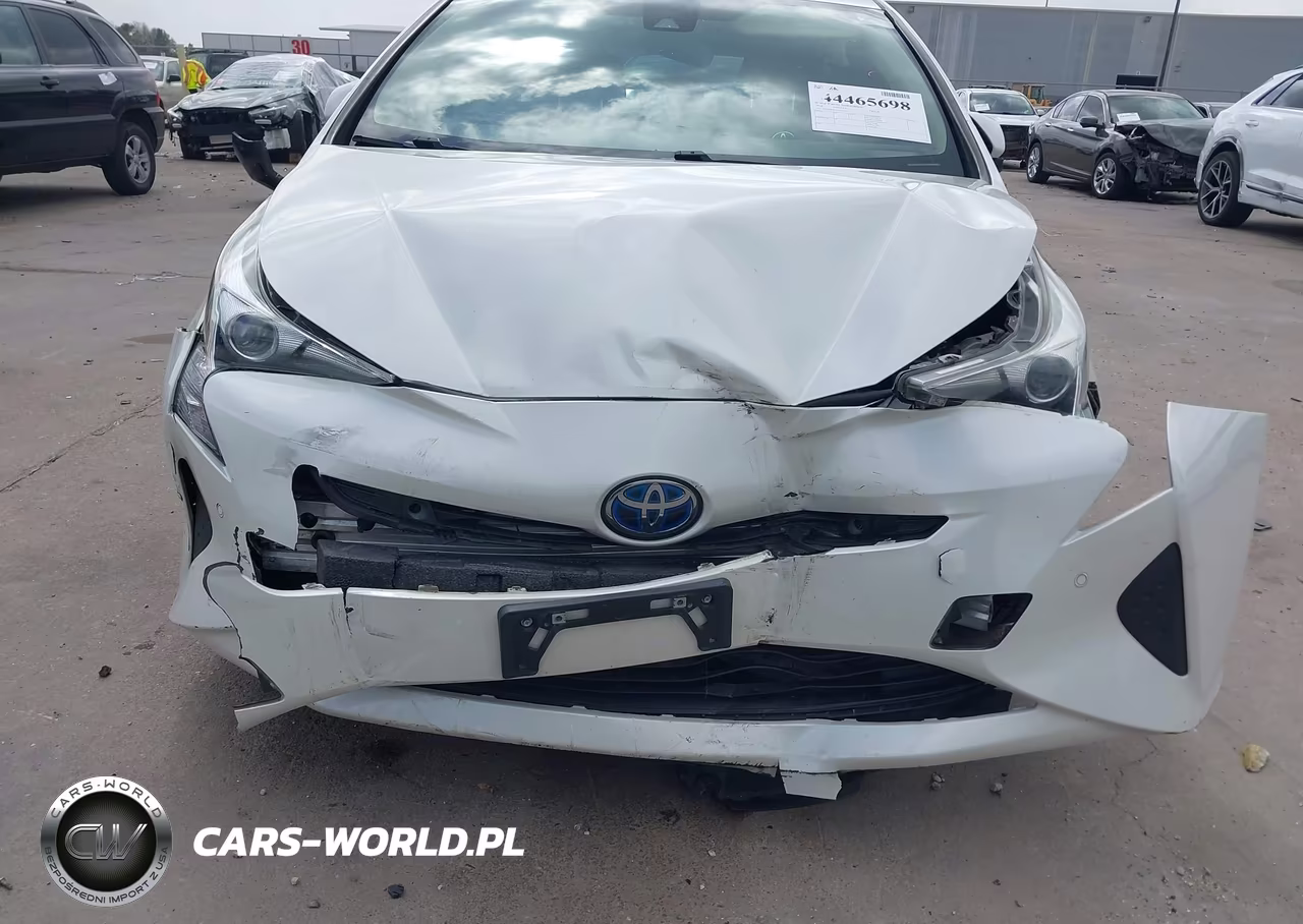 2018 Toyota Prius Two VIN:JTDKBRFU0J3592498 - 6