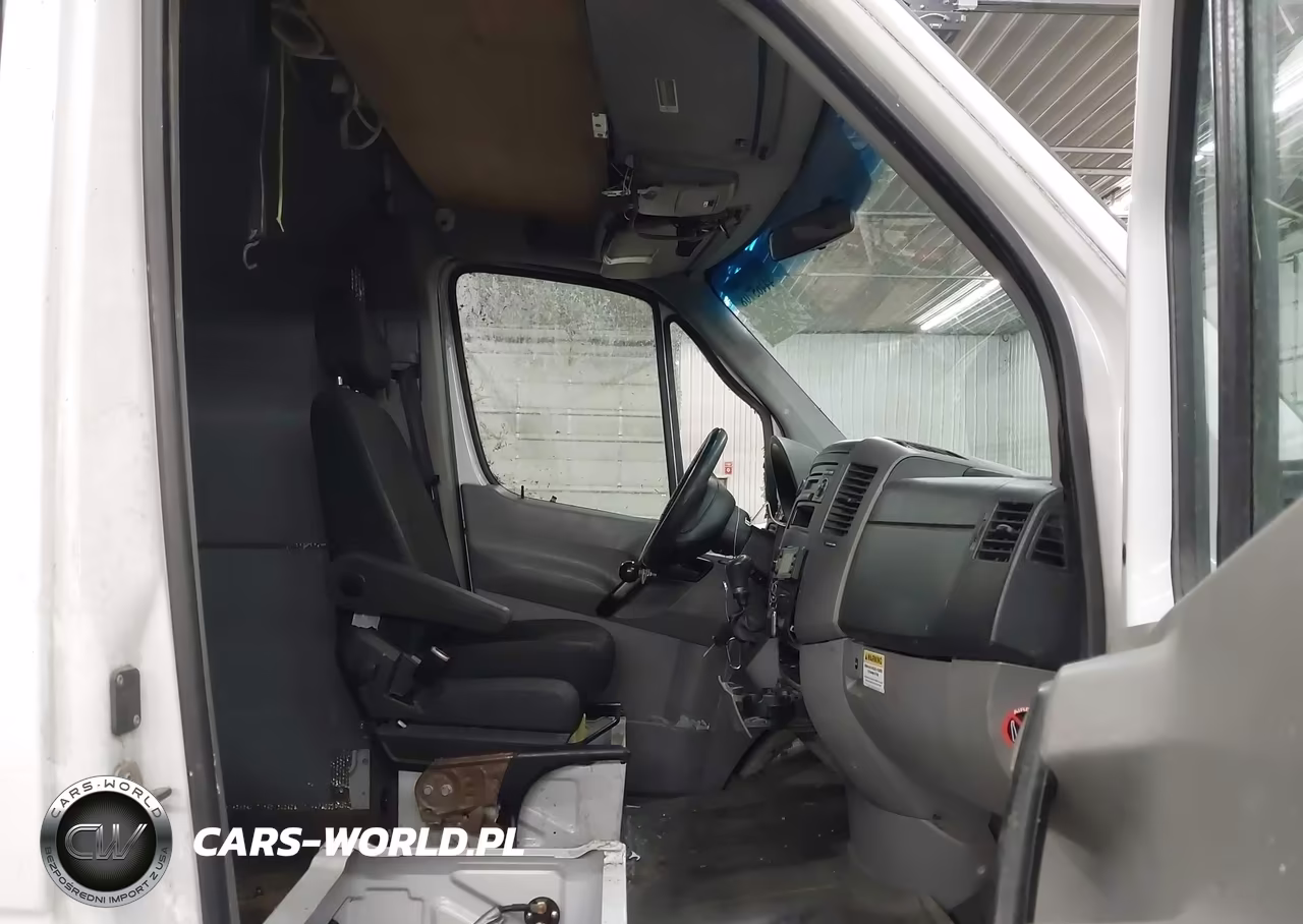 2015 Mercedes-Benz Sprinter 2500 High Roof VIN:WD3PE8DC6F5960481 - 5