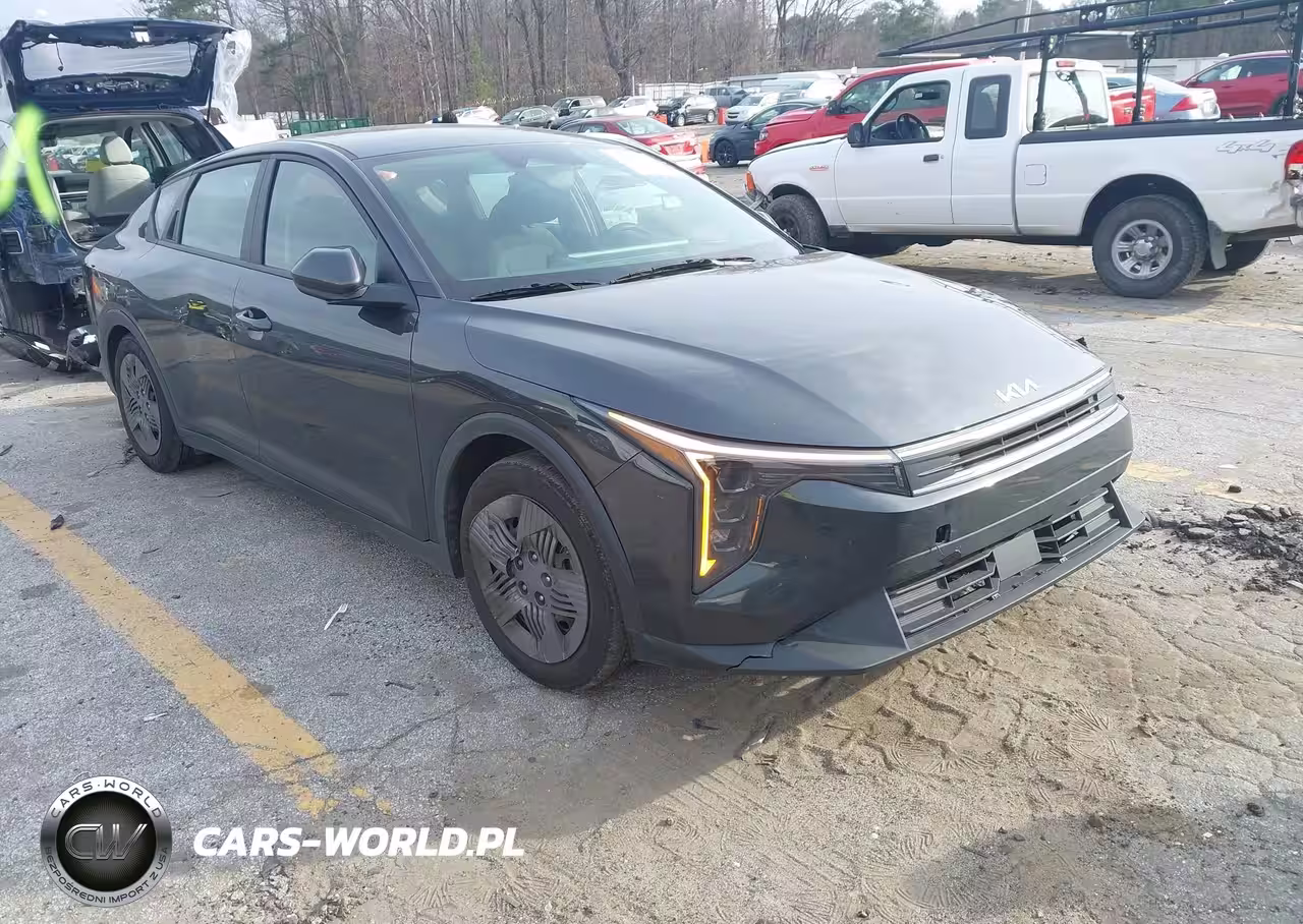 2025 Kia K4 Lx