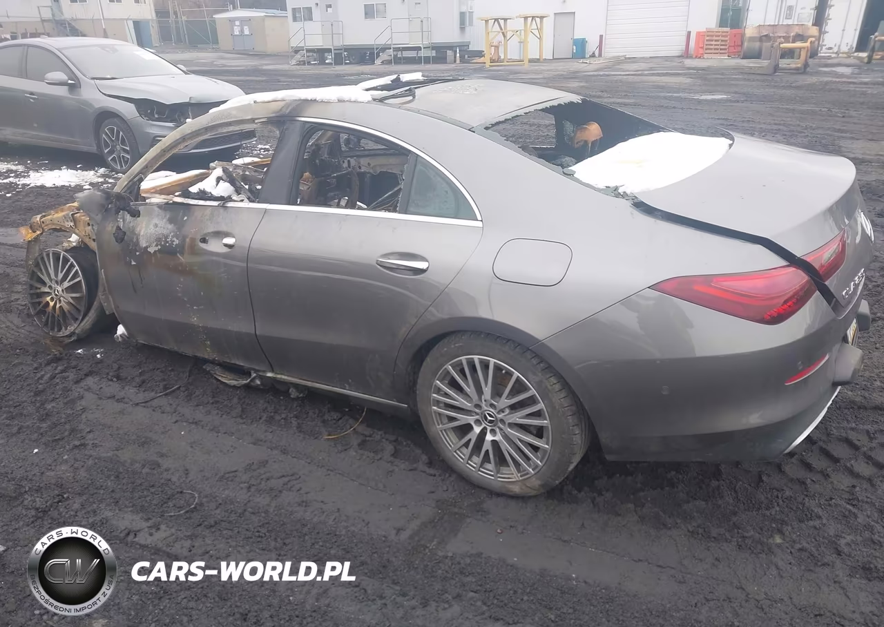 2024 Mercedes-Benz Cla 250 Coupe 4Matic VIN:W1K5J4HB1RN450875 - 3