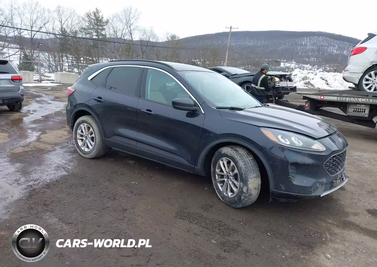 2021 Ford Escape Se