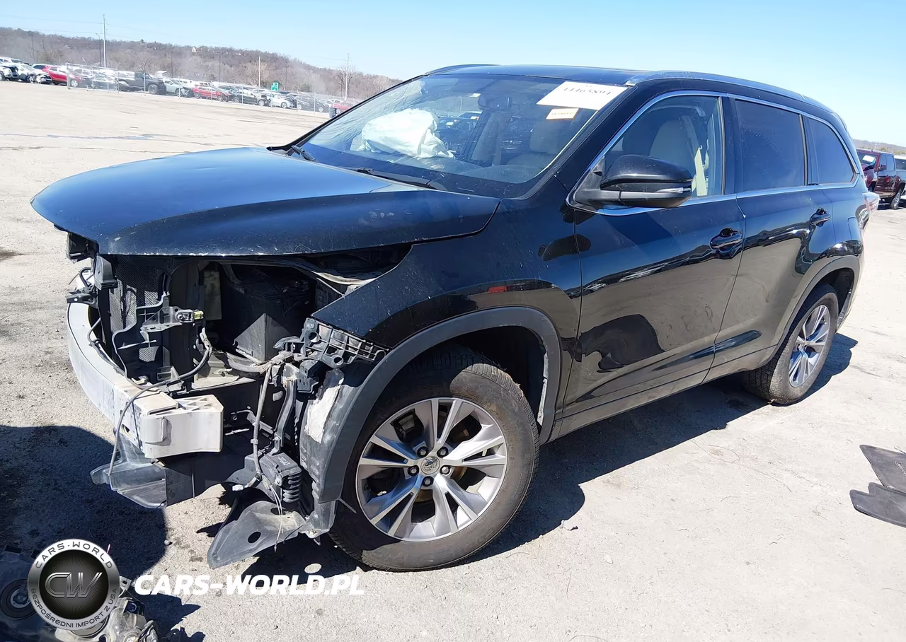 2015 Toyota Highlander Xle VIN:5TDKKRFH6FS046135 - 2
