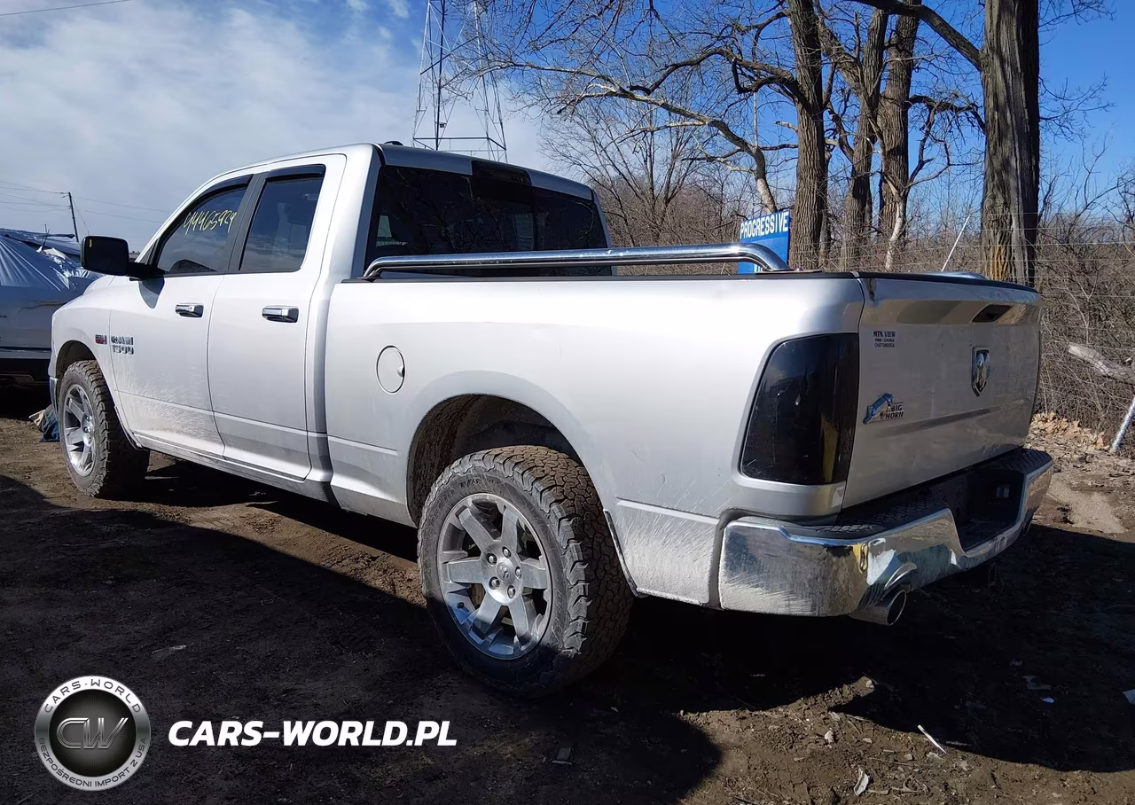 2015 Ram 1500 Big Horn VIN:1C6RR6GT9FS691811 - 3