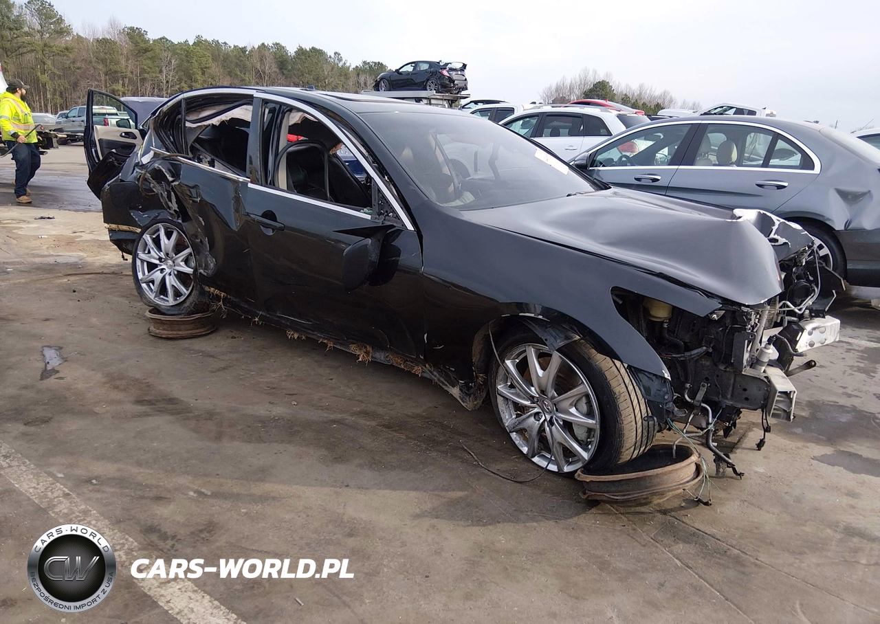 2012 Infiniti G37 Journey